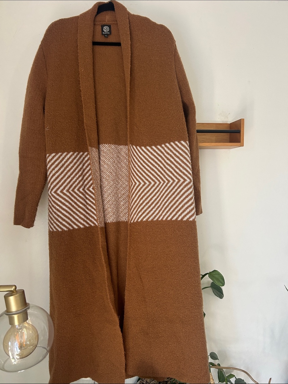 bobeau Brown Open-Front Long Cardigan with Cream Chevron Panel
